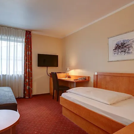 Premier Weisser Hase 3* Passau