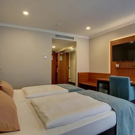 Hotel Premier Weisser Hase Pasawa