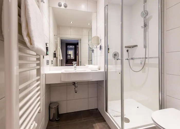 Hotel Premier Weisser Hase 3*