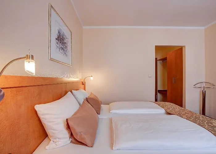 Hotel Premier Weisser Hase 3*